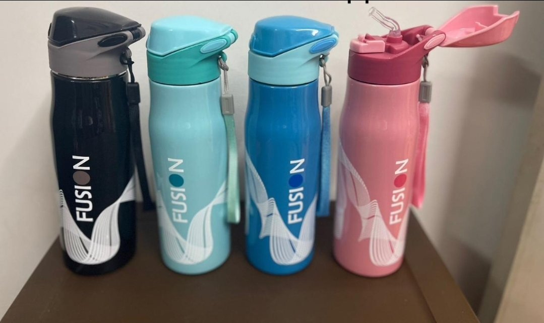 700ml sipper water bottles